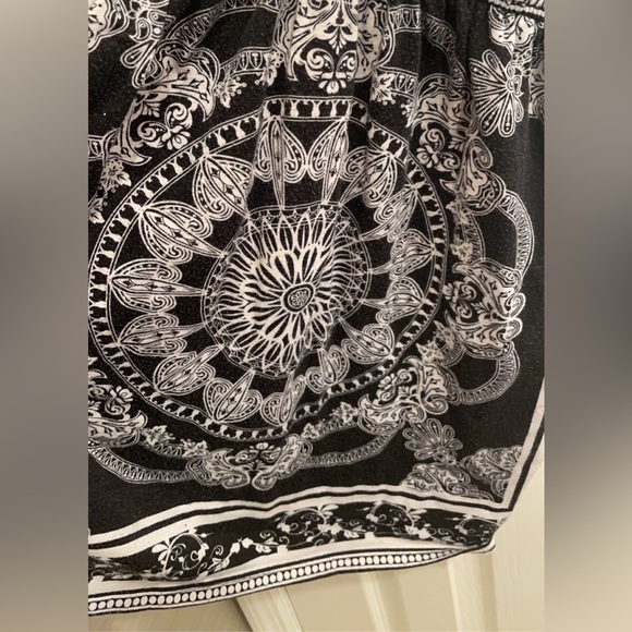 Ultra Flirt navy blue and white paisley/aztec beach coverup or sundress size sm - Picture 3 of 4